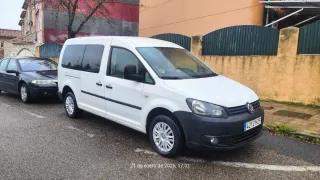 Volkswagen Caddy 2014
