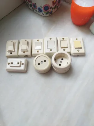 Lote Interruptores y Enchufes Vintage