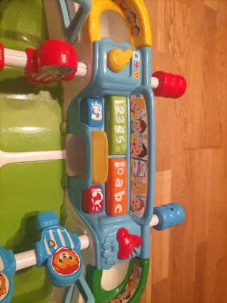 Futbolín para bebés