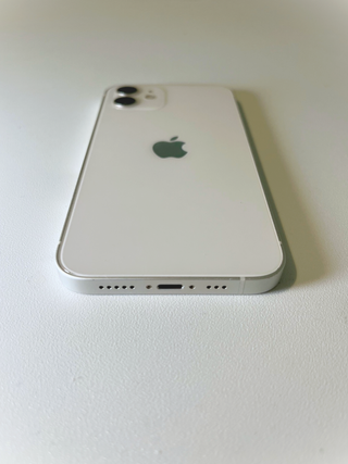 iPhone 12 64GB