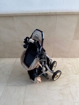 Cochecito doble para muñecas