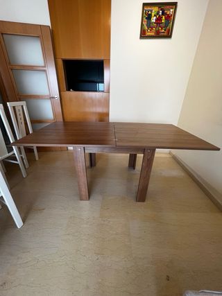 Mesa de comedor de madera extensible