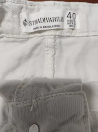 Minifalda Beige Talla 40 Stradivarius