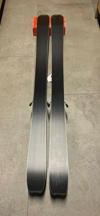 Equipo de esqui de travesia mujer sin estrenar. OP