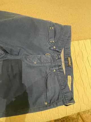 Pantalón de caballero azul