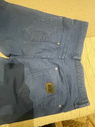 Pantalón de caballero azul