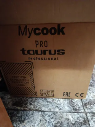 Mycook Taurus Pro Nuevo en su caja para estrenar