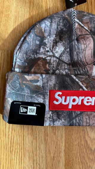 Gorro Supreme Realtree AP FW25