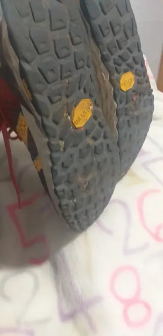 Zapatillas New Balance Rojas