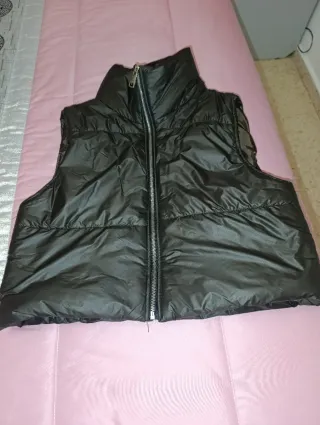 Chaleco corto color chocolate