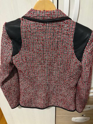 Blazer Bimani cuadros rojo y negro