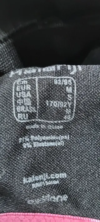 Conjunto deportivo: sujetadores y calcetines