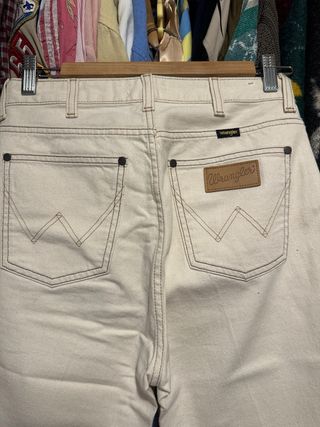 Pantalones Wrangler Beige