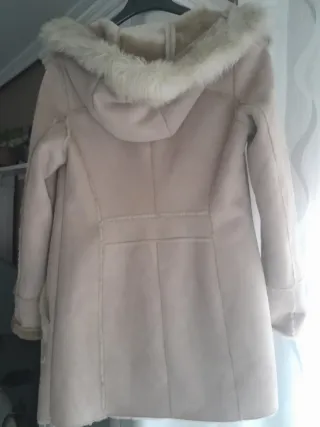 Trenca Piel Vuelta Sintética Beige