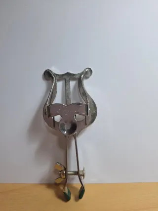 Atril OBRAC para trompeta con pinza