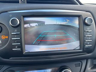 Toyota Yaris hibrido Advance