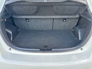 Toyota Yaris hibrido Advance