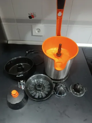 Exprimidor eléctrico