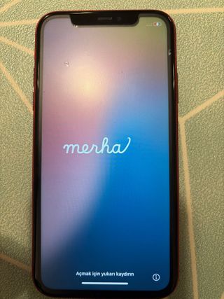 iPhone 11 128GB Rojo