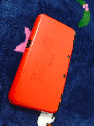 New Nintendo 2DS XL Edición Pokeball