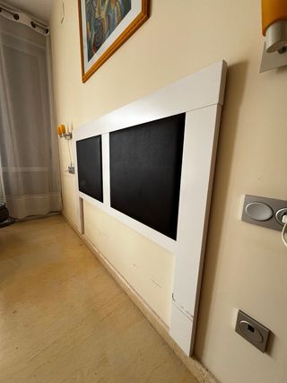 Cabecero de dormitorio blanco y negro