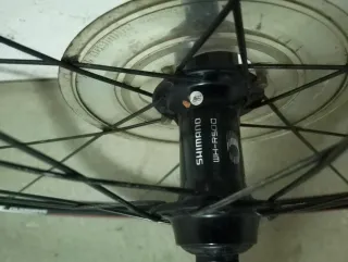 Llantas Shimano RS