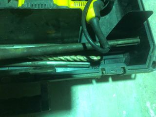 Martillo Rotativo DeWalt con Accesorios d25600k