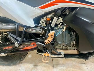 KTM 790 Adventure R