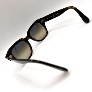 GAFAS DE SOL RAYBAN RB2186 1324/BG 52 20 CON FUNDA