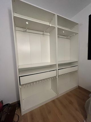 3 módulos armario IKEA PAX. Ideal vestidor complet