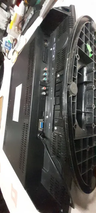 Televisor OKI V19A PH