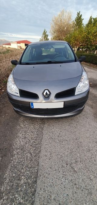 Renault Clio 1.2 75cv. 2008