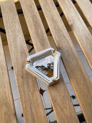 Cenicero Palace Tri-Ferg Triangular original nuevo