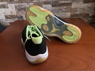 Zapatillas Jordan Future Low Negras y Verdes