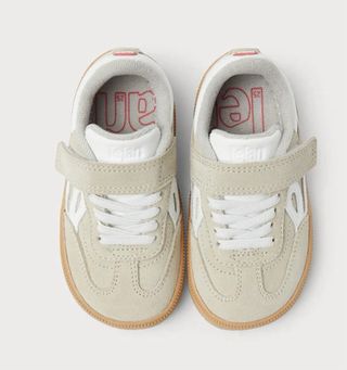 Zapatos Lejan en todos los colores.