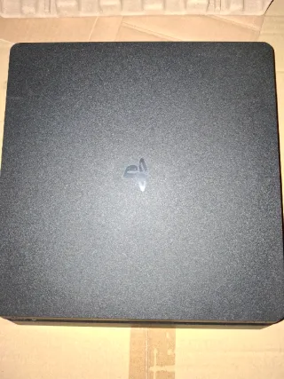 PlayStation 4 PS4 1TB