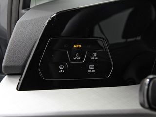 Volkswagen Golf "Más" 1.5 TSI 85kW (115CV)