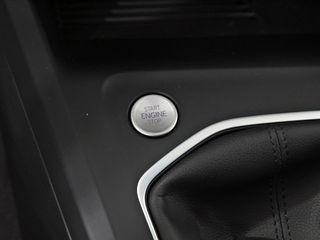 Volkswagen Golf "Más" 1.5 TSI 85kW (115CV)