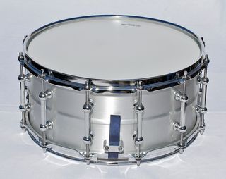 Caja 14x6,5 Aluminio 12 divisiones