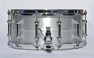 Caja 14x6,5 Aluminio 12 divisiones