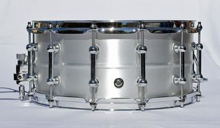Caja 14x6,5 Aluminio 12 divisiones