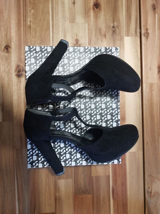 Scarpe decolletè nere finto camoscio tacco fibbia