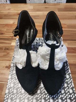 Scarpe decolletè nere finto camoscio tacco fibbia