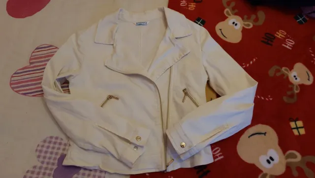 Chaqueta Mayoral Blanco Roto T.12 tipo biker.