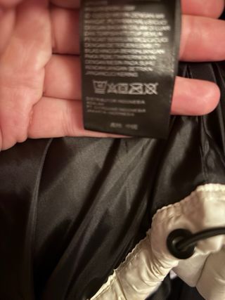 Cazadora The North Face Negra y Blanca mujer