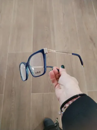 Gafas de vista Furla azul oscuro varillas doradas