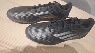 Botas Adidas de Futbol F50 League FG/MG Negro/Plat