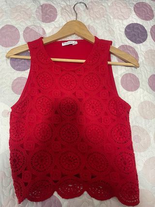Top Stradivarius Rojo Crochet Talla XS