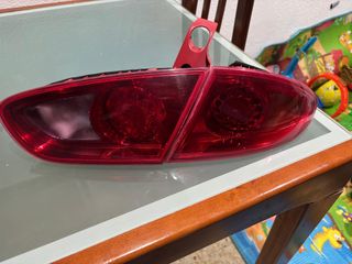 4 Pilotos Traseros Seat Leon MK2 2010