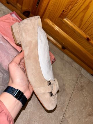 Zapatos planos Alma en Pena beige sin estrenar.